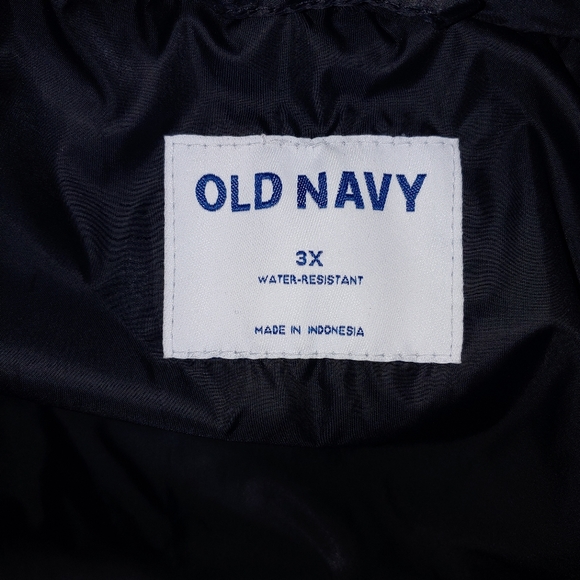 Old Navy Water-Resistant Frost Free Short Puffer Jacket, 3X, Buffalo Plaid - Picture 8 of 9